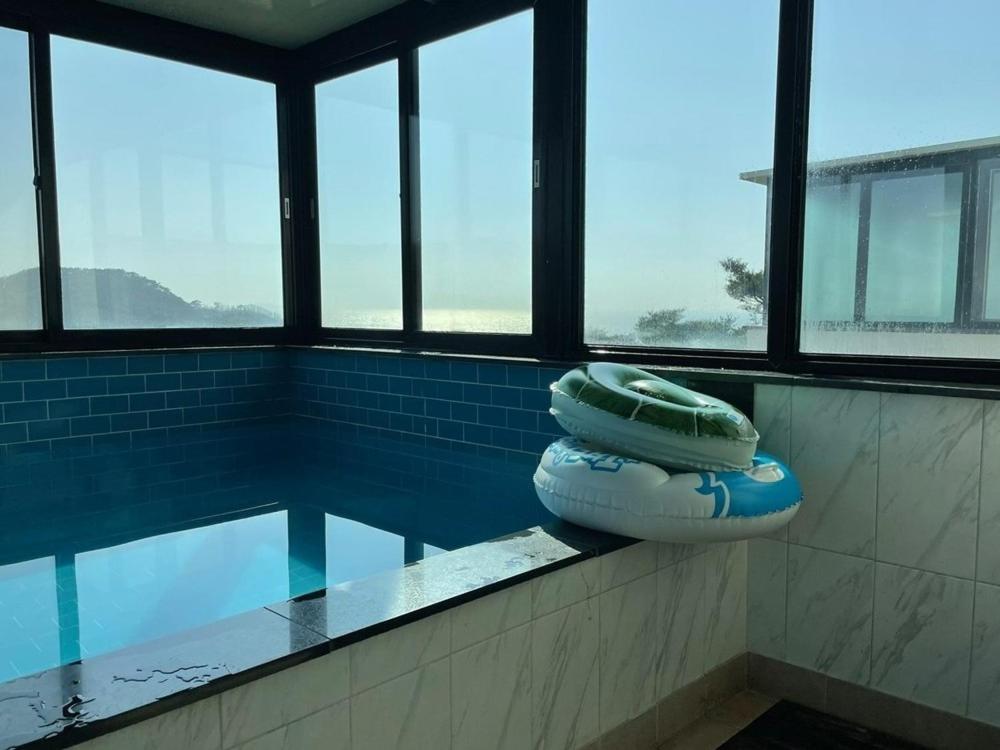 The Mare Pool Villa Pension Taean Exterior foto